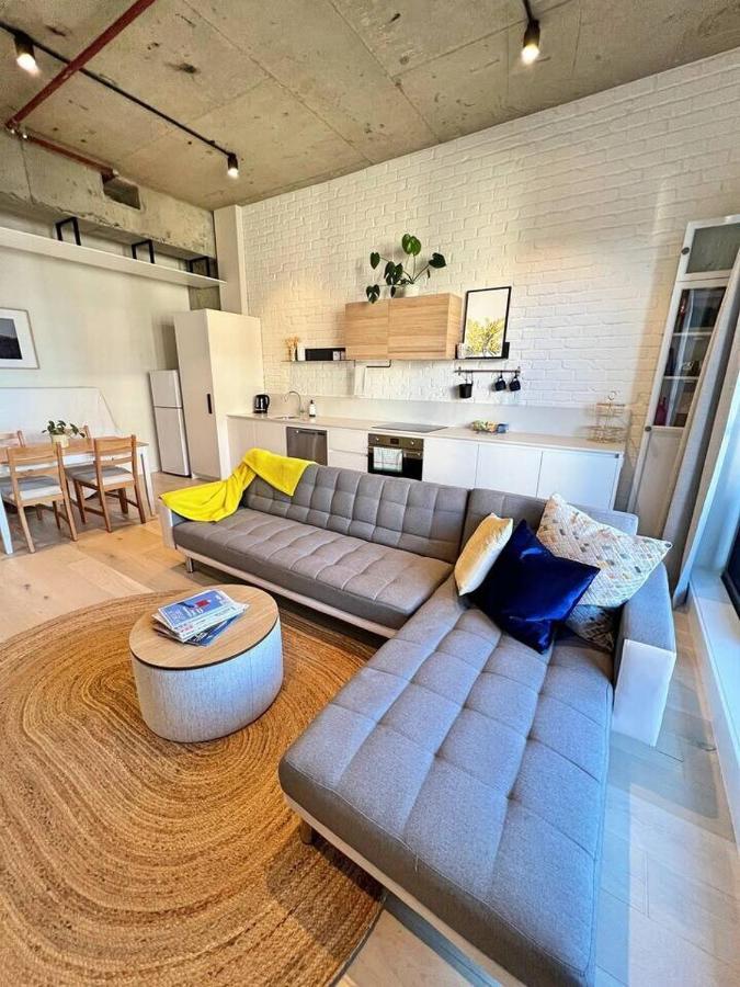 Industrial yet Modern, 1bd 1bth Apt - Woden Phillip Exterior foto